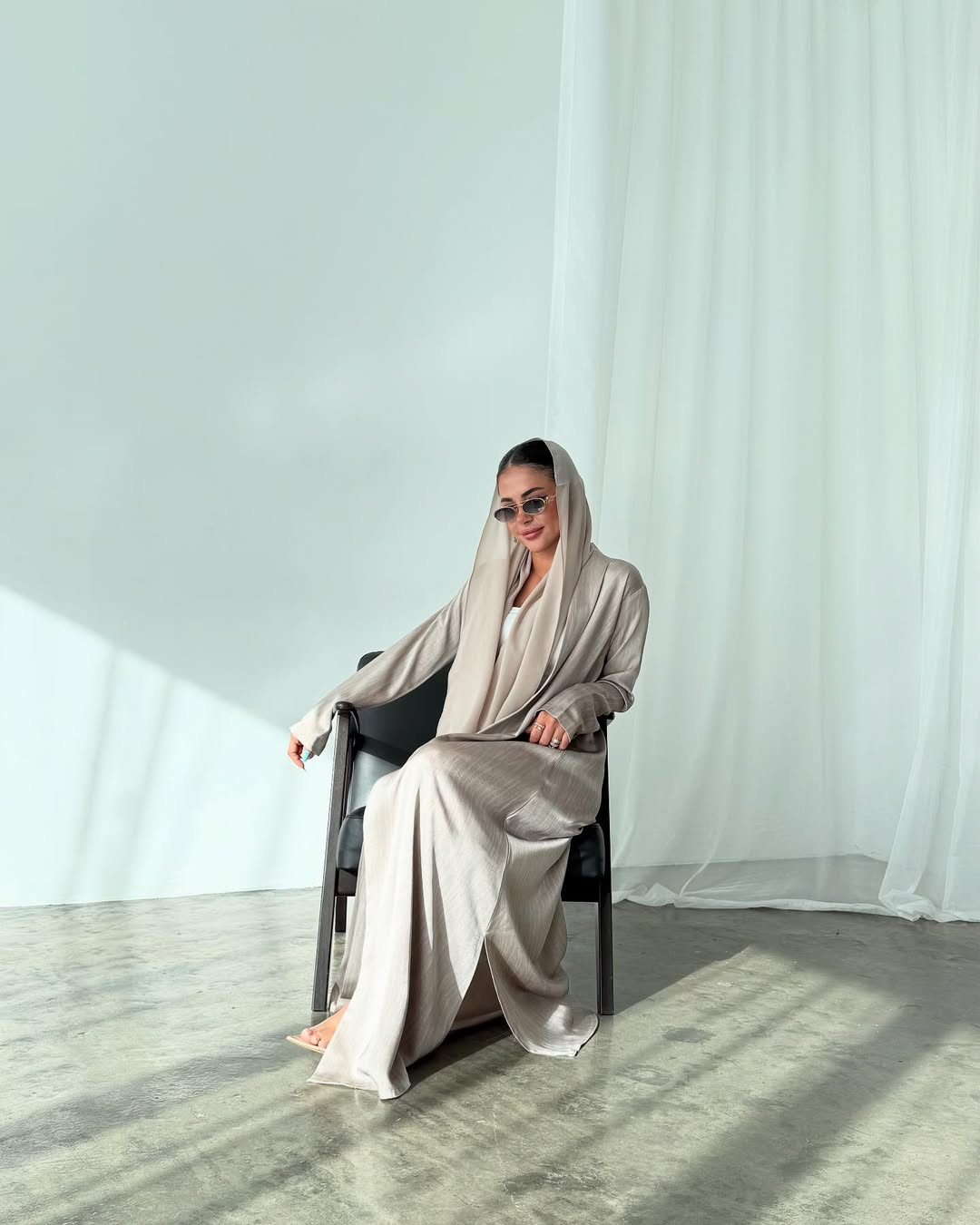 Pleated Hooded Taupe Abaya