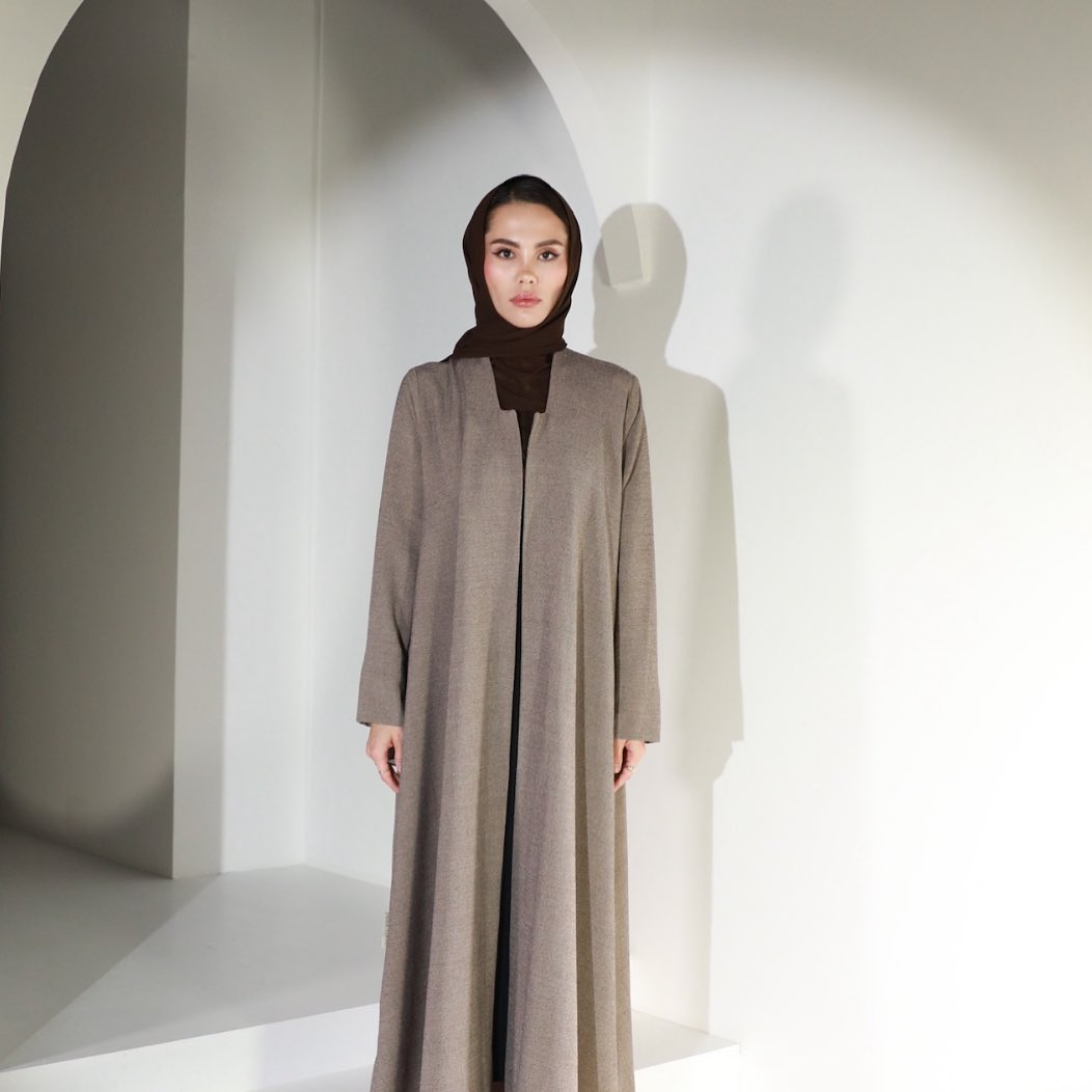 Textured Taupe Minimalist Abaya