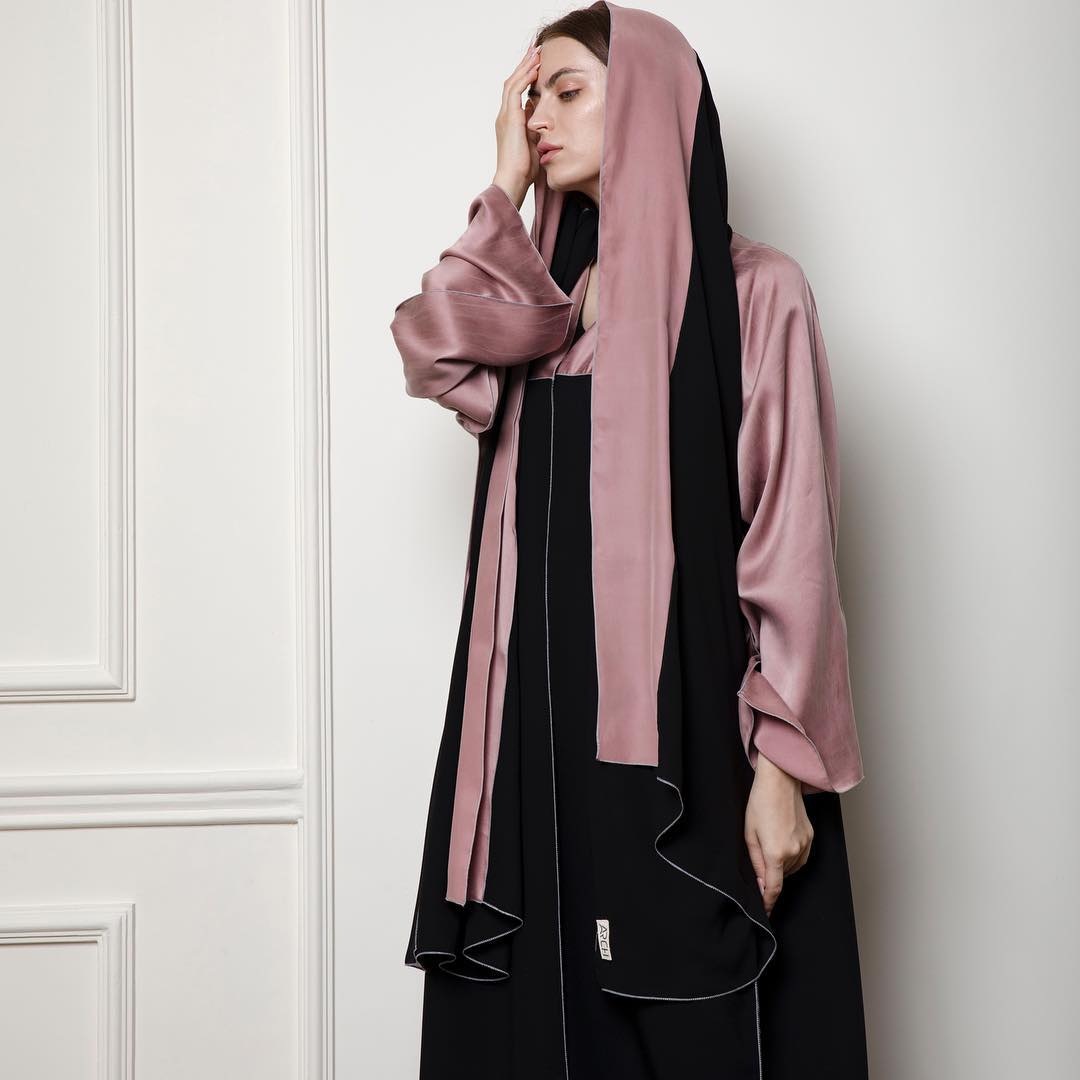 Dusty Pink and Black Color-Block Abaya
