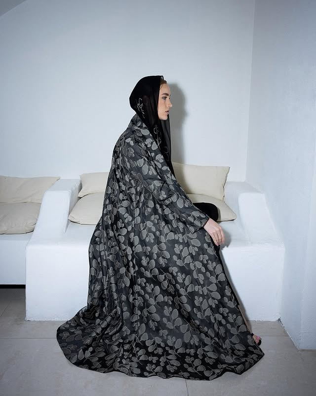 Sheer Black and Grey Leaf Print Abaya
