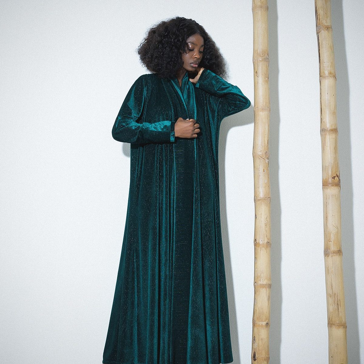 Emerald Green Ribbed Velvet Abaya